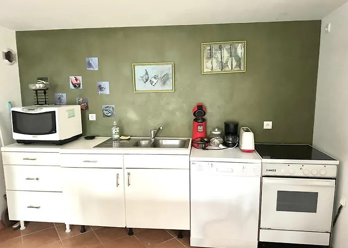Les Terrasses De Lure & Piscine Apartment